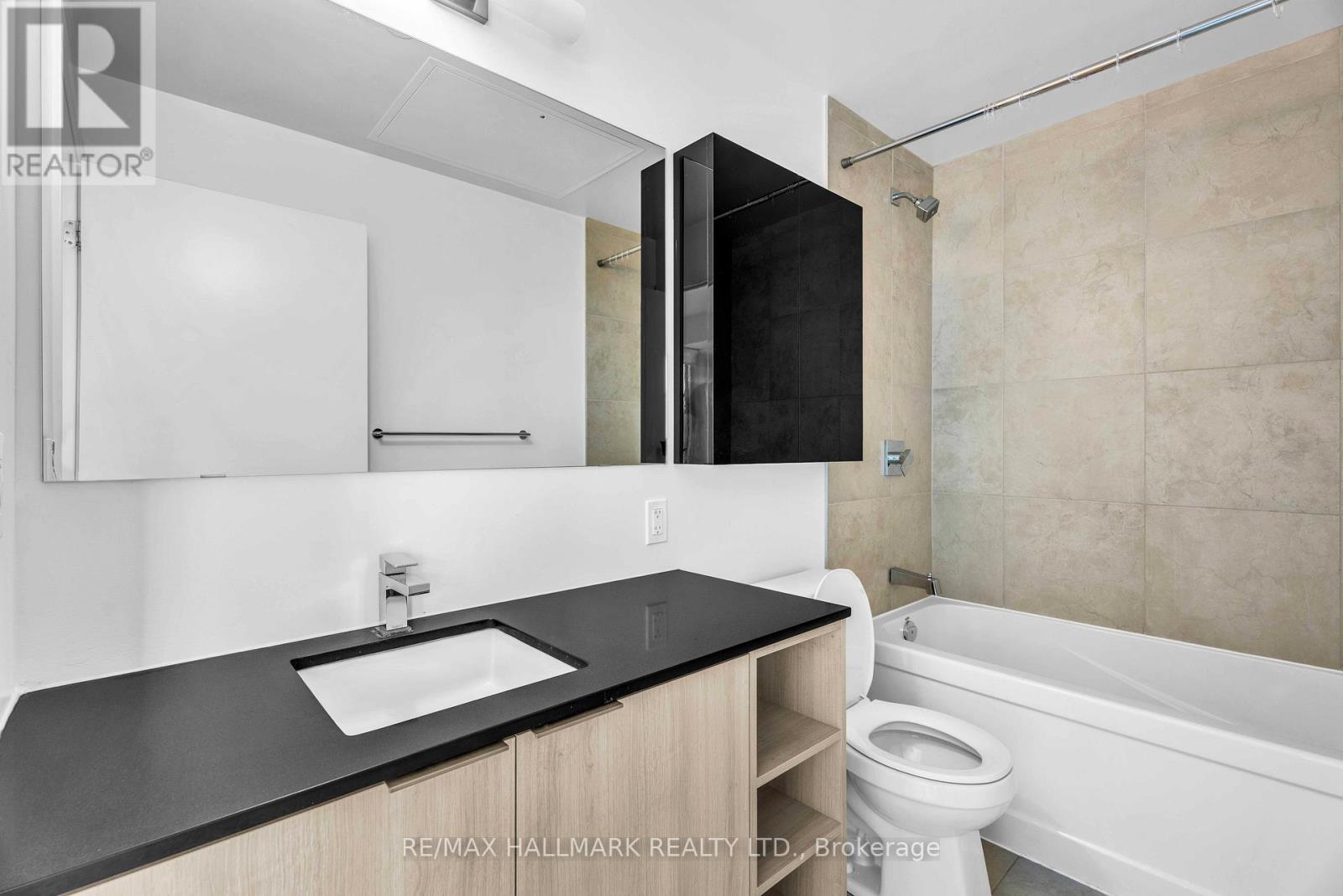 905 - 31 Tippett Road, Toronto (Clanton Park), Ontario  M3H 0C8 - Photo 12 - C13502302