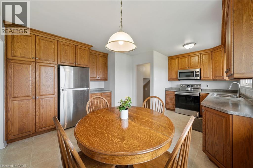 2223 Hall Road, Binbrook, Ontario  L0R 1C0 - Photo 8 - 40861204