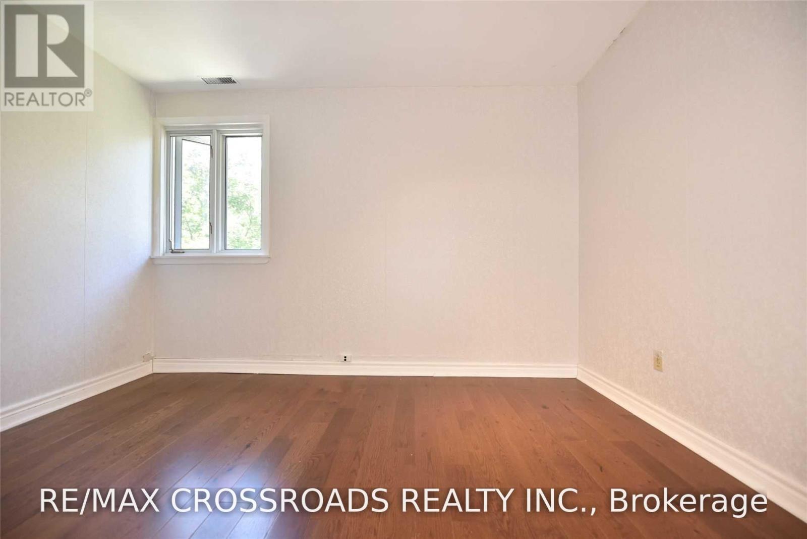 52 Emmeloord Crescent, Markham, Ontario  L3R 1P8 - Photo 12 - N13756800