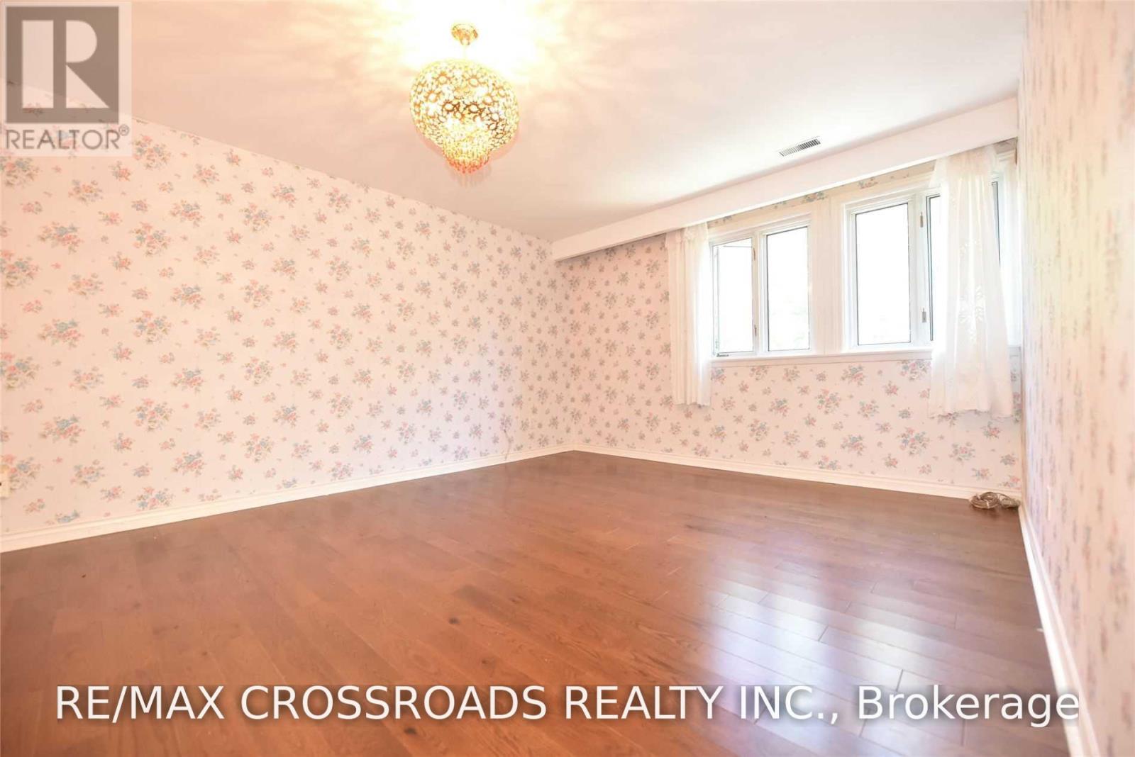 52 Emmeloord Crescent, Markham, Ontario  L3R 1P8 - Photo 13 - N13756800
