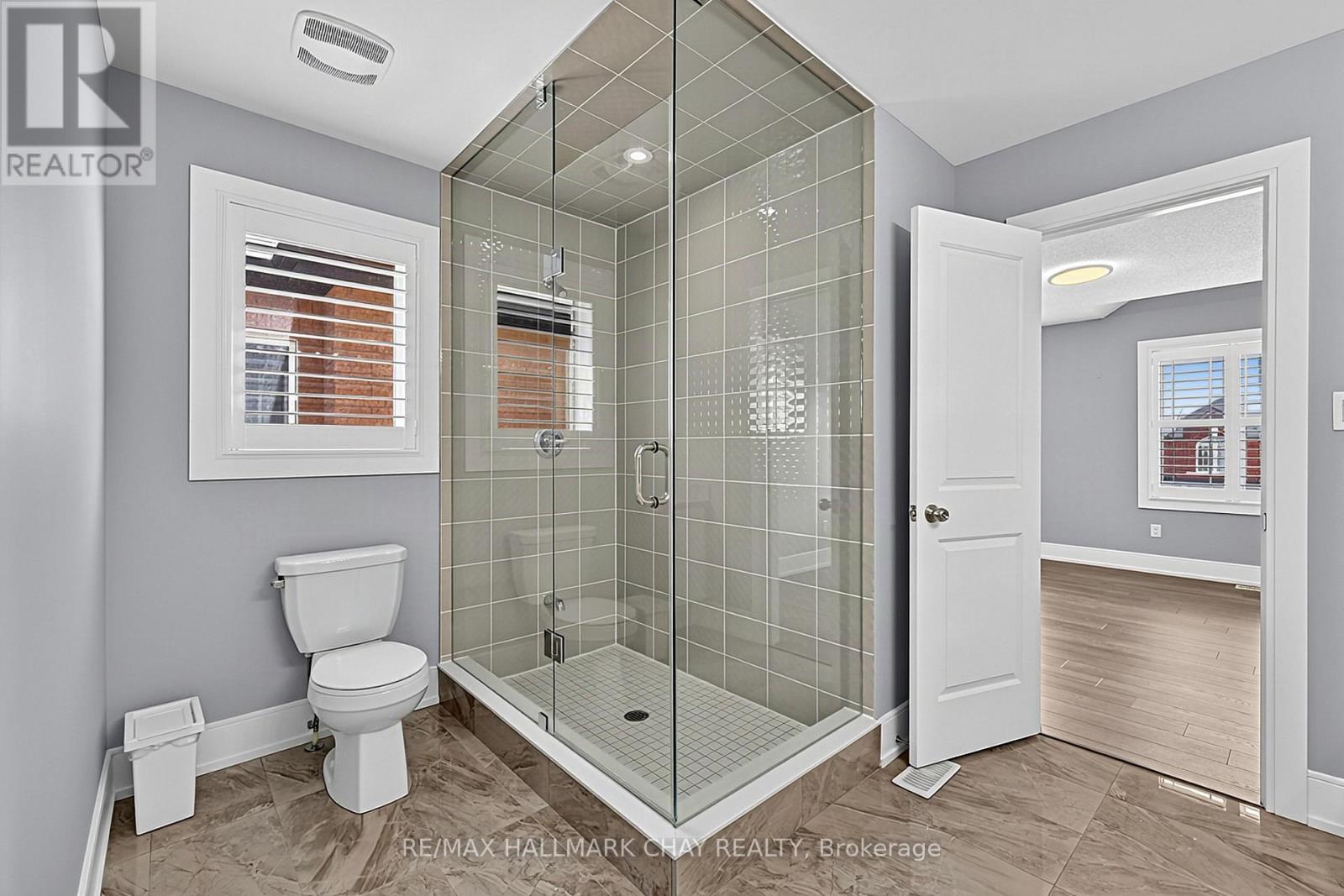 35 Tyndall Drive, Bradford West Gwillimbury (Bradford), Ontario  L3Z 4G6 - Photo 23 - N13756834