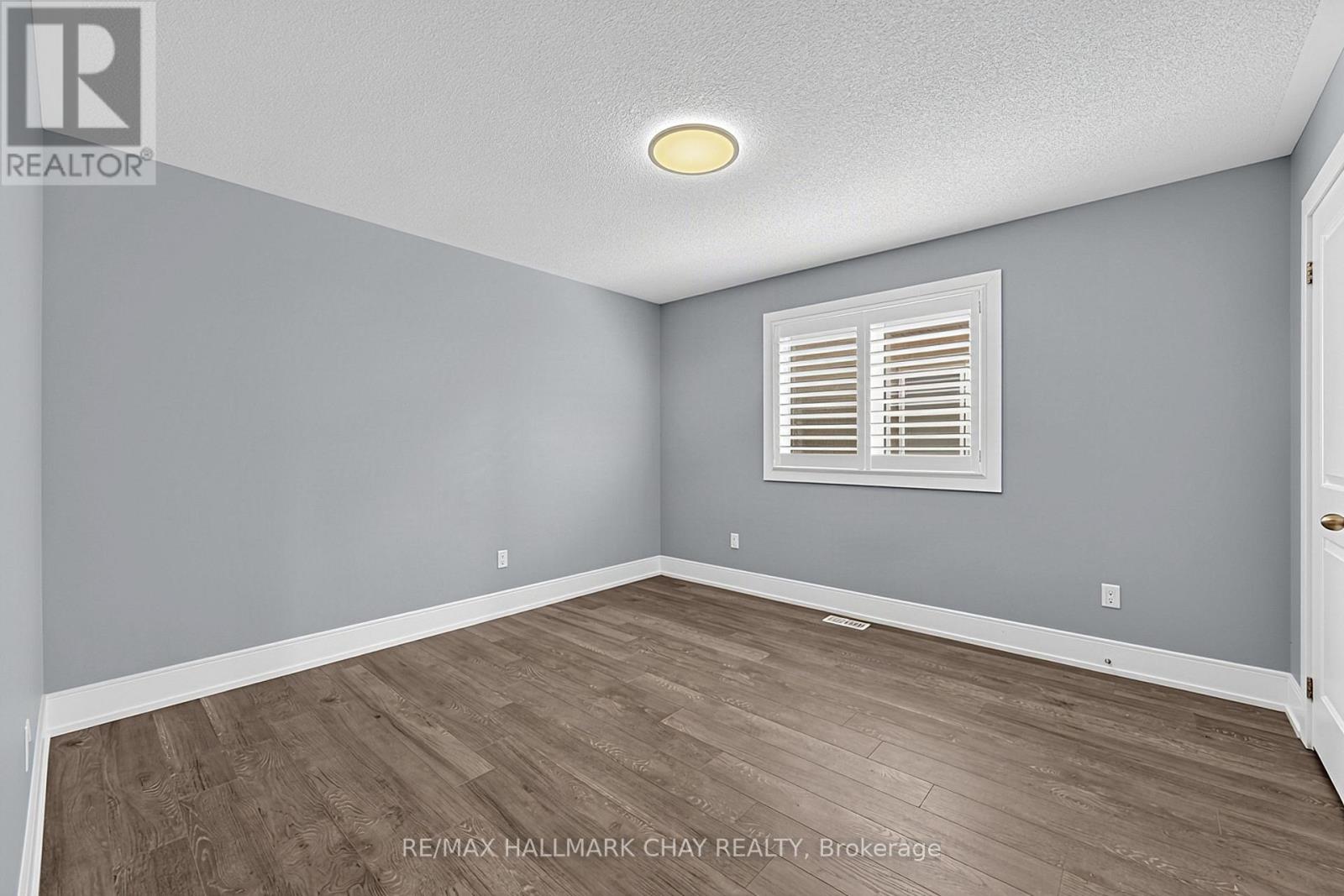 35 Tyndall Drive, Bradford West Gwillimbury (Bradford), Ontario  L3Z 4G6 - Photo 24 - N13756834