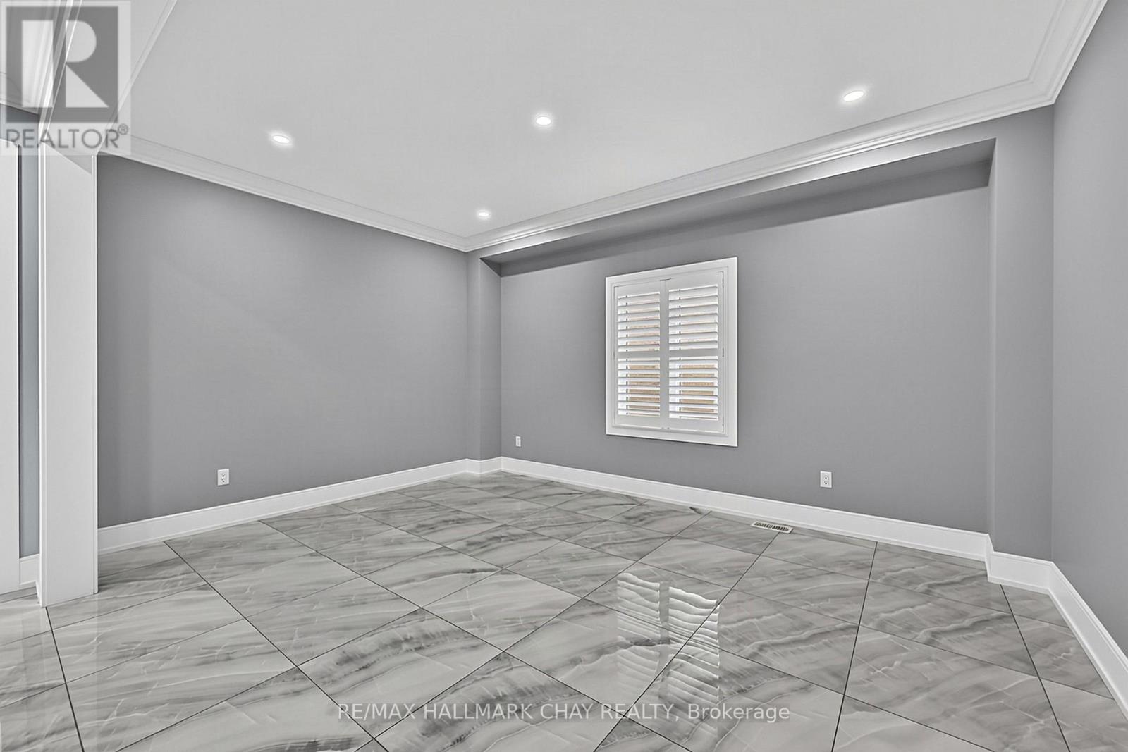 35 Tyndall Drive, Bradford West Gwillimbury (Bradford), Ontario  L3Z 4G6 - Photo 7 - N13756834
