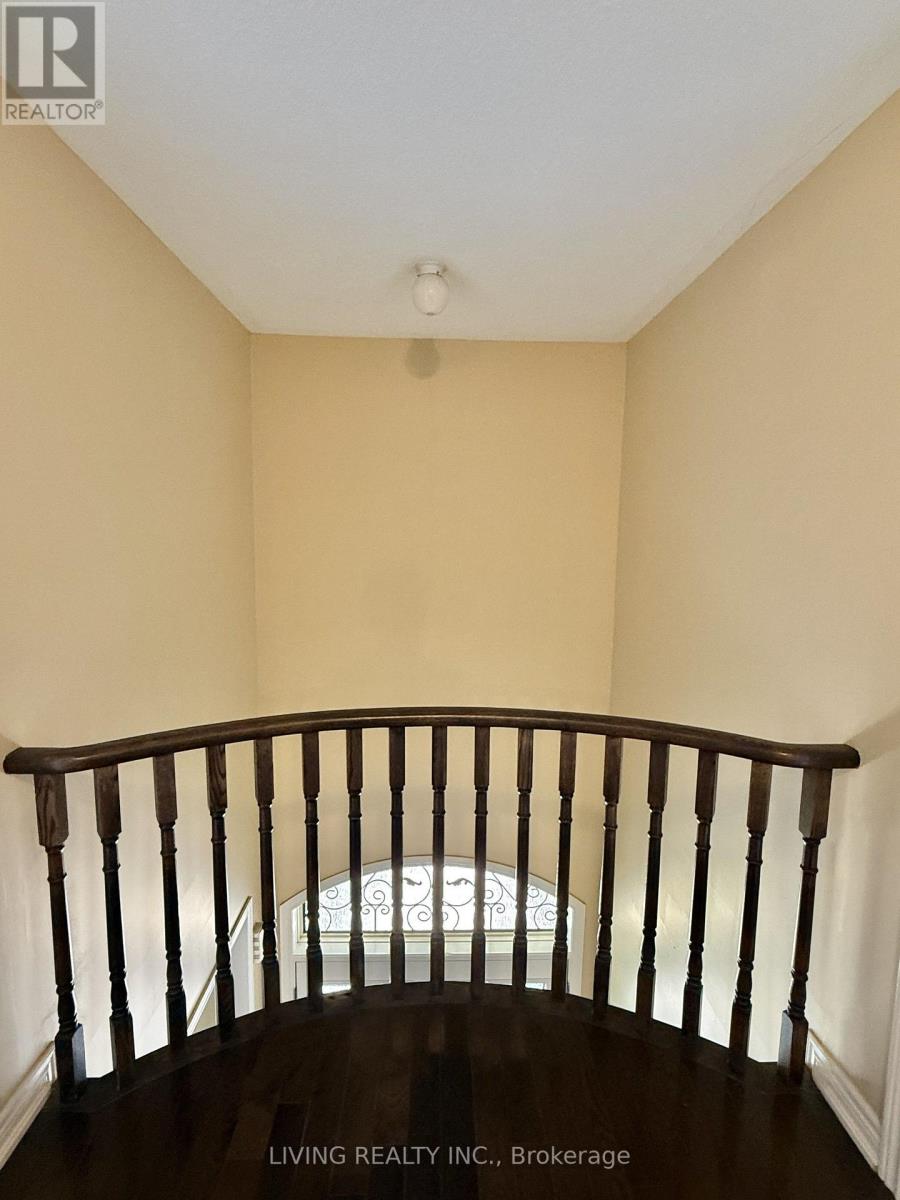 16 Westlea Avenue, Richmond Hill, Ontario  L4E 0H7 - Photo 13 - N13756946
