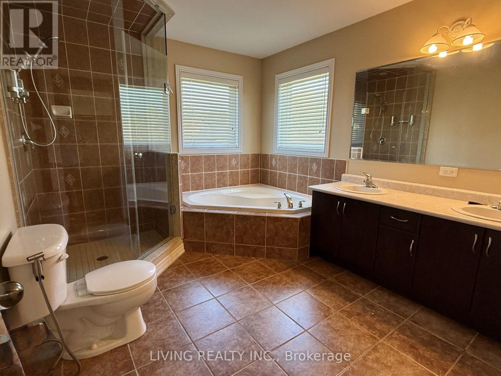 16 Westlea Avenue, Richmond Hill, Ontario  L4E 0H7 - Photo 17 - N13756946