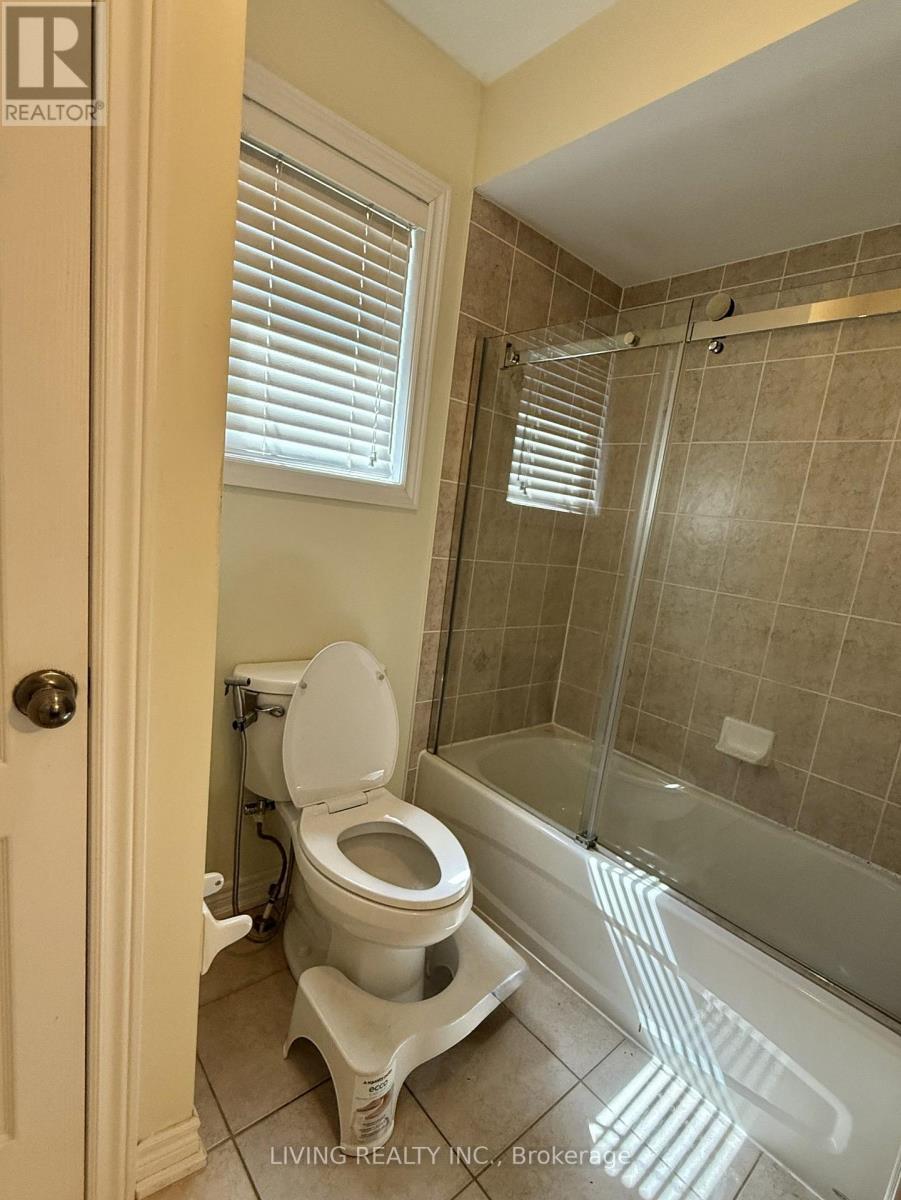 16 Westlea Avenue, Richmond Hill, Ontario  L4E 0H7 - Photo 25 - N13756946