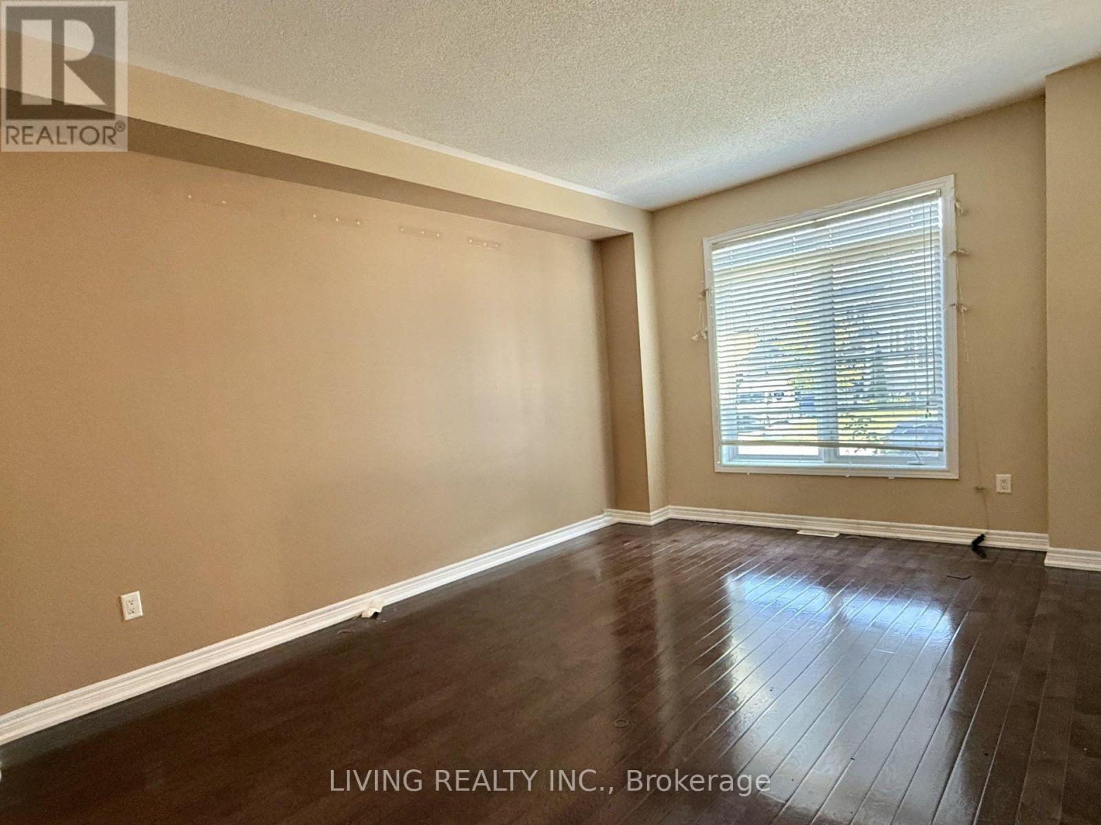 16 Westlea Avenue, Richmond Hill, Ontario  L4E 0H7 - Photo 3 - N13756946