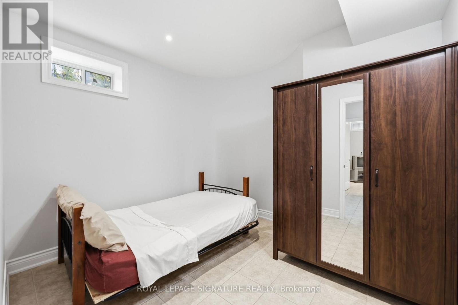 Bsmt - 221 Peak Point Boulevard, Vaughan, Ontario L6A 0B6 - Photo 7 - N13756966