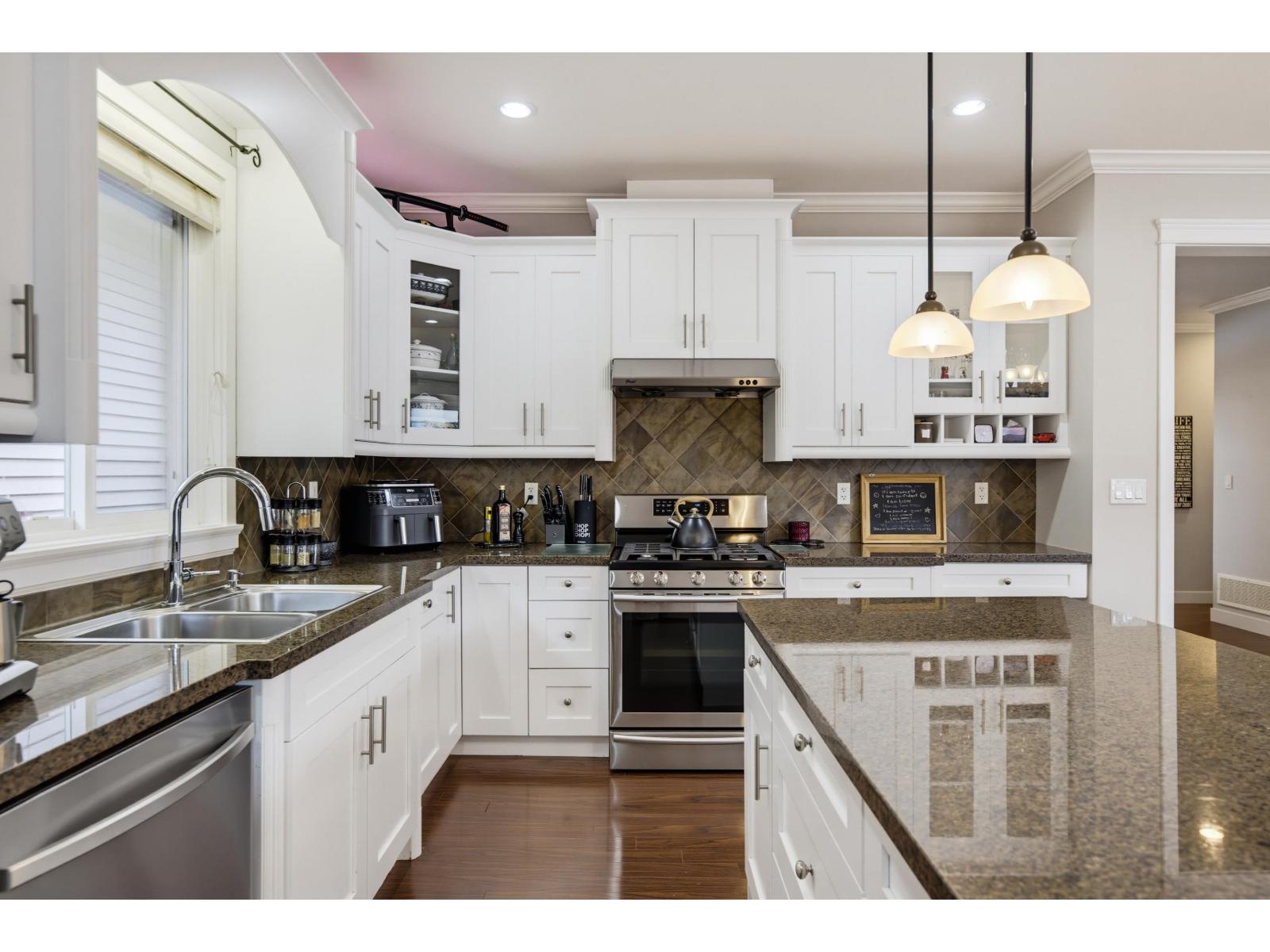 6723 194 Street, Surrey, British Columbia  V4N 5W5 - Photo 5 - R3162627