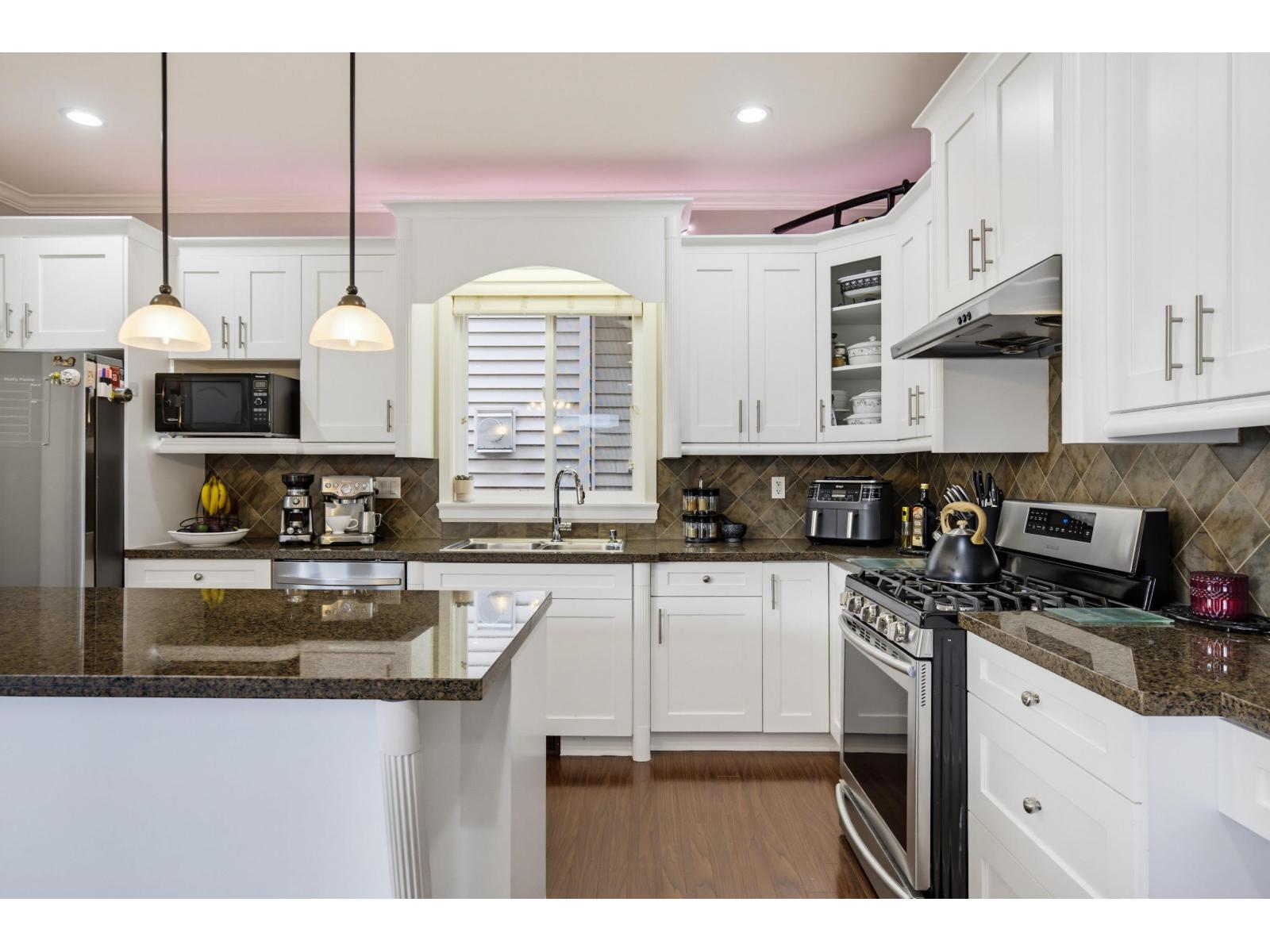 6723 194 Street, Surrey, British Columbia  V4N 5W5 - Photo 6 - R3162627