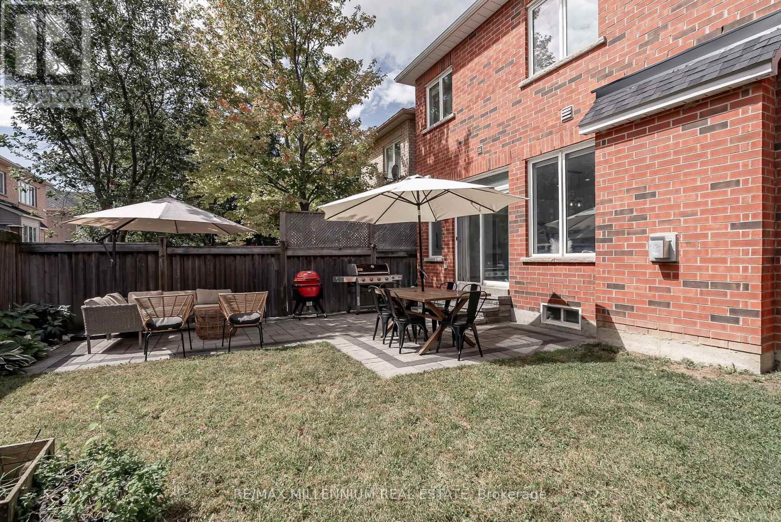 107 Horsedreamer Lane, Whitchurch-Stouffville, Ontario  L4A 0K8 - Photo 46 - N13757048