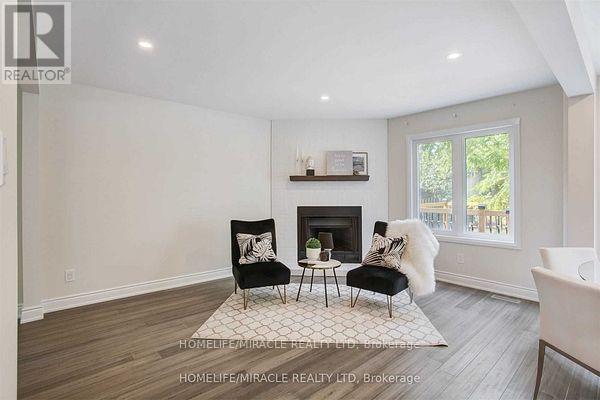 2889 Gulfstream Way, Mississauga (Meadowvale), Ontario  L5N 6K3 - Photo 10 - W13524616