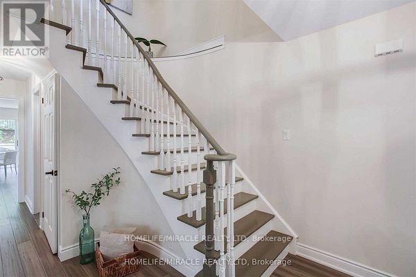 2889 Gulfstream Way, Mississauga (Meadowvale), Ontario  L5N 6K3 - Photo 17 - W13524616