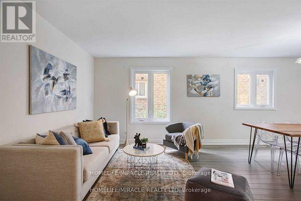 2889 Gulfstream Way, Mississauga (Meadowvale), Ontario  L5N 6K3 - Photo 15 - W13524616