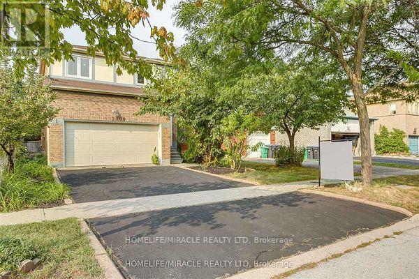 2889 Gulfstream Way, Mississauga (Meadowvale), Ontario  L5N 6K3 - Photo 2 - W13524616