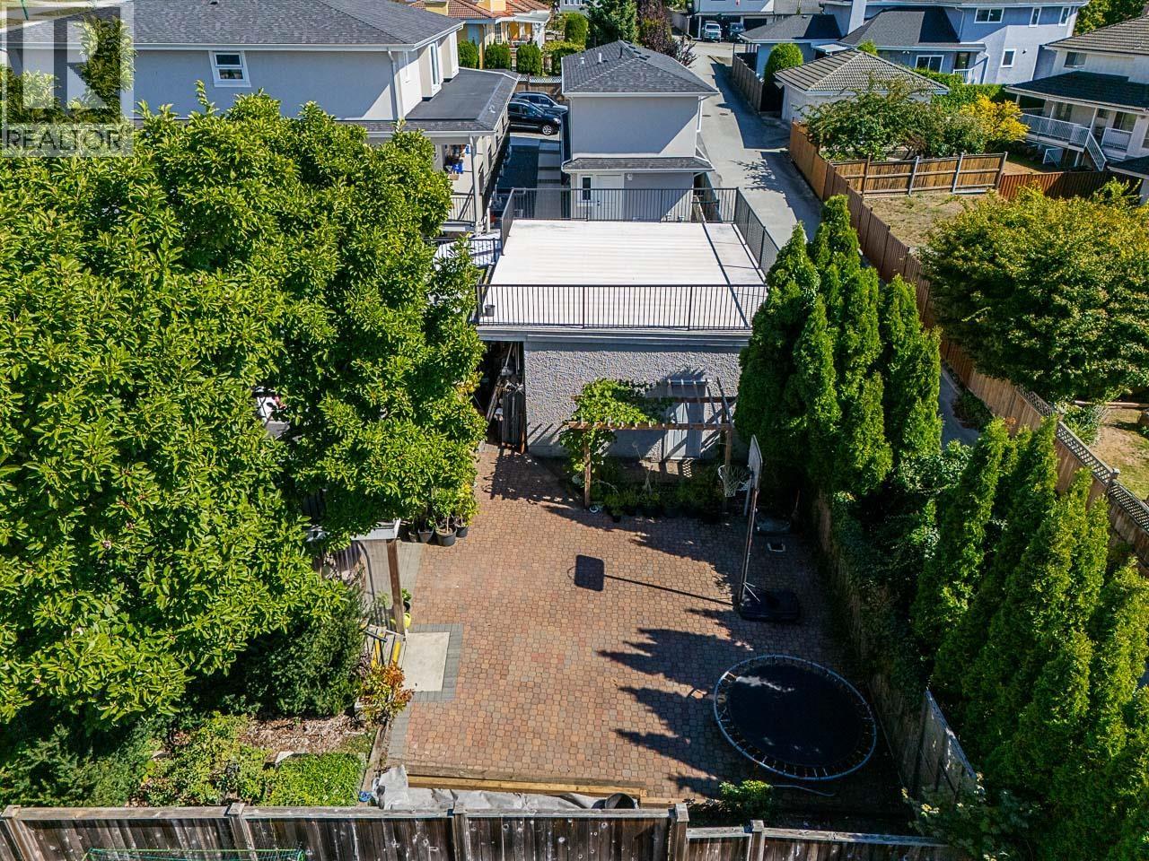 7342 Broadway, Burnaby, British Columbia  V5A 1S2 - Photo 5 - R3162145