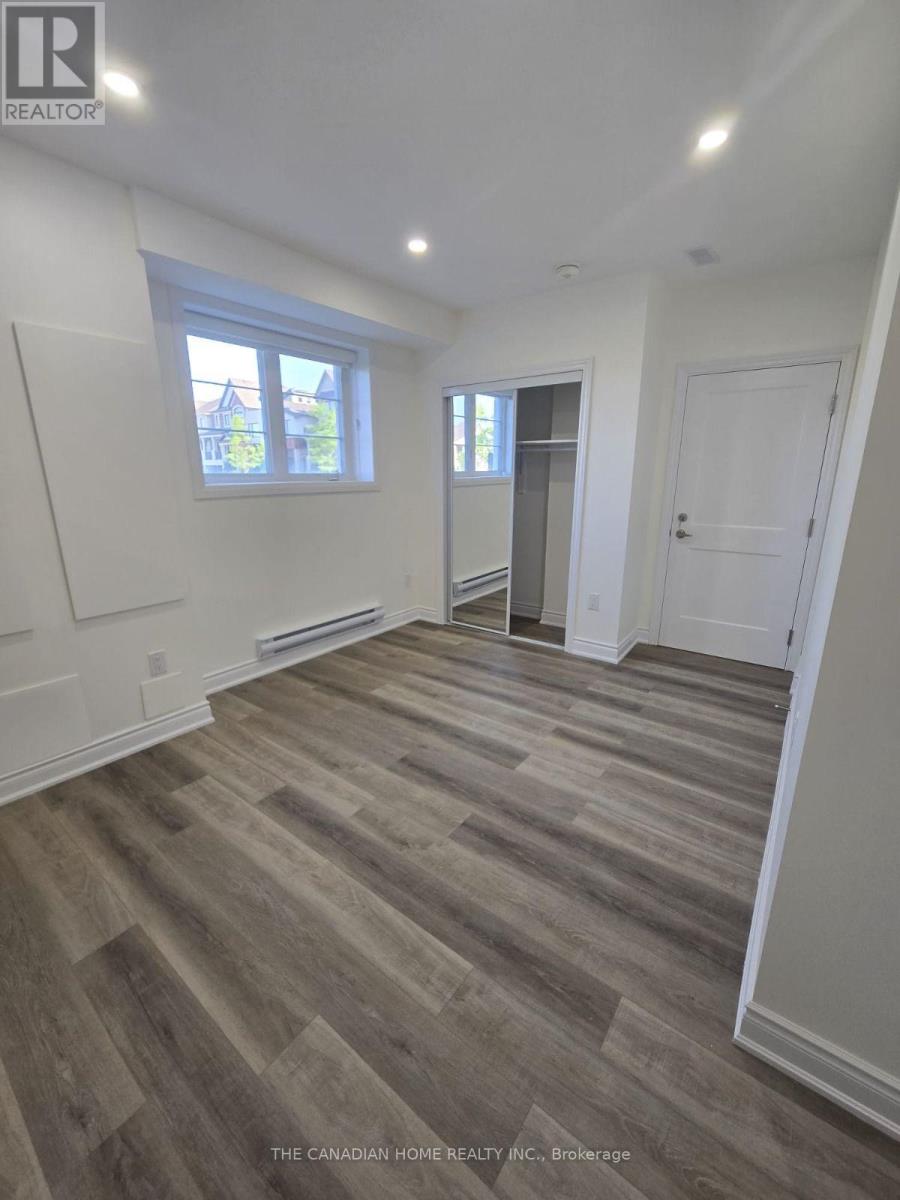 3155 Travertine Drive, Oakville, Ontario  L6M 5N7 - Photo 7 - W13698922