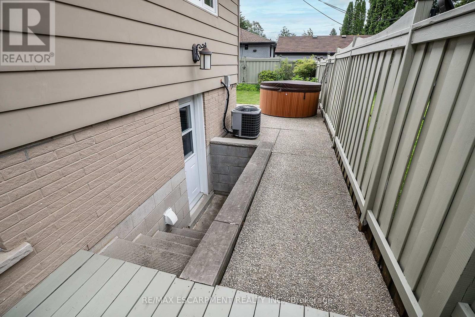 170 Seminole Road, Hamilton, Ontario  L9G 1Y8 - Photo 19 - X13458130