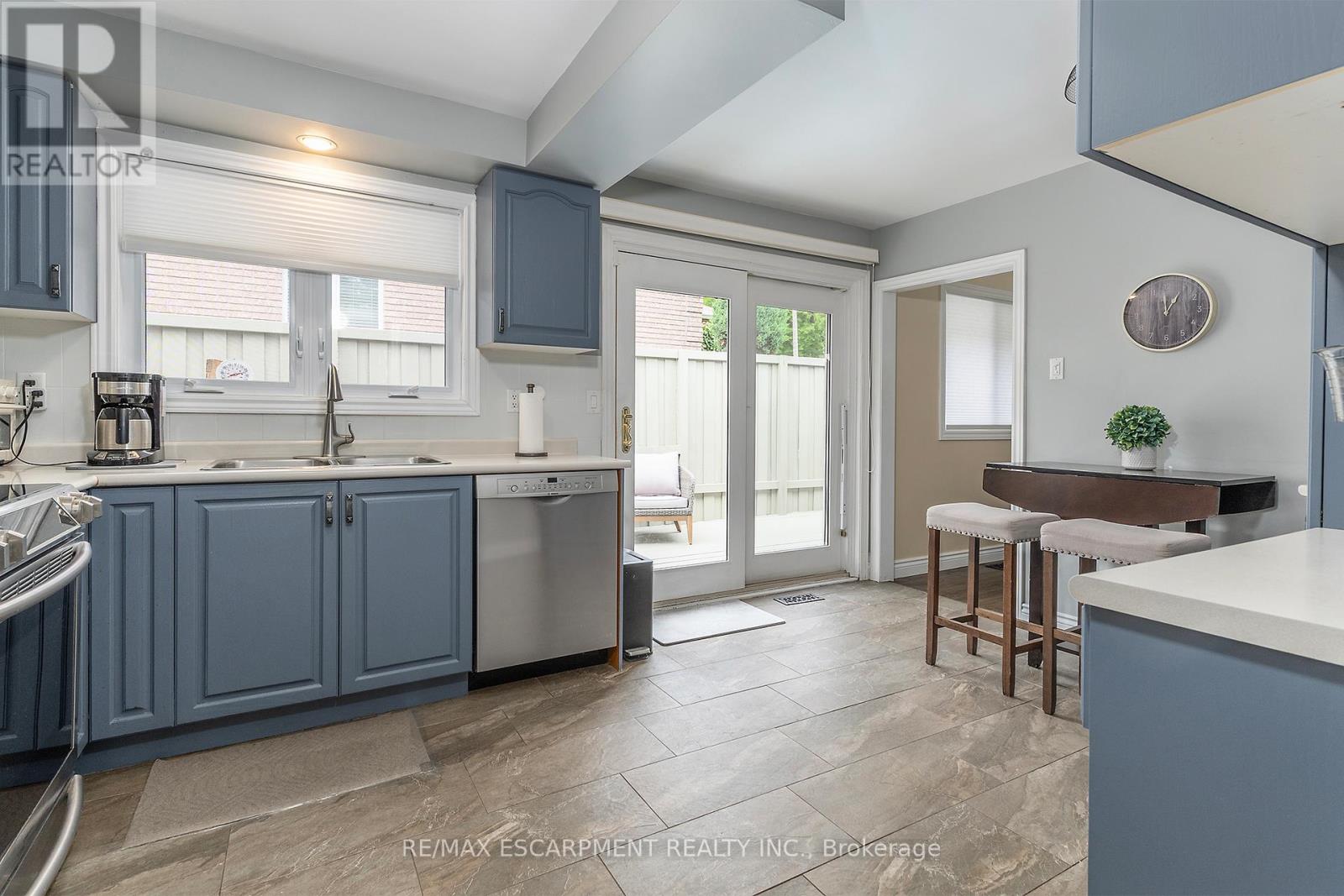170 Seminole Road, Hamilton, Ontario  L9G 1Y8 - Photo 7 - X13458130