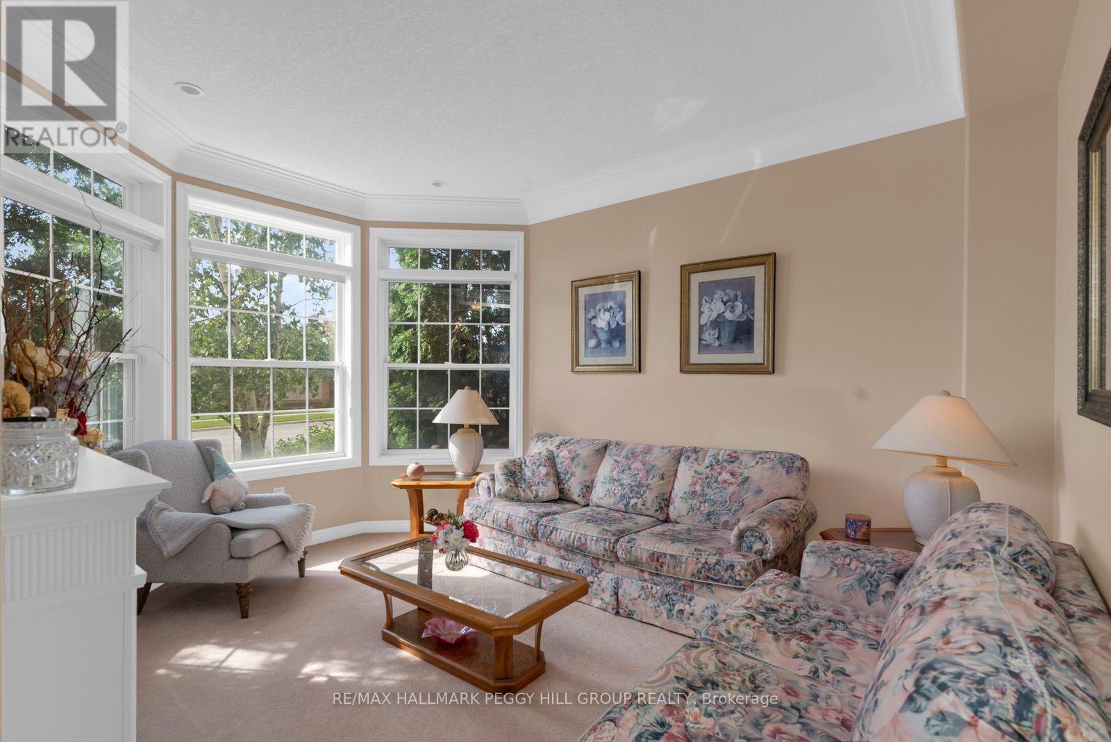 5 Sandringham Drive, Barrie, Ontario  L4N 0J9 - Photo 6 - S13756788