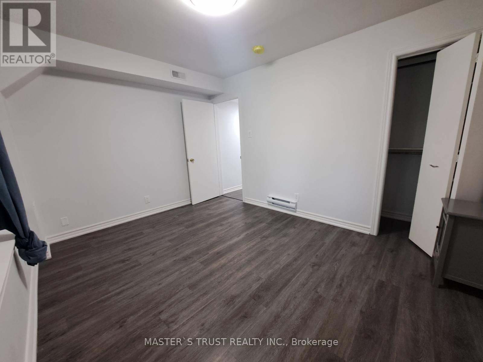 2 - 22 Brennan Avenue, Barrie, Ontario L4N 3X3 - Photo 6 - S13756794