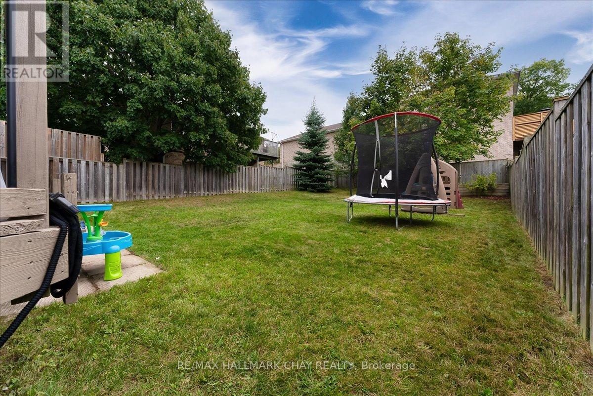 3 Bell Street, Barrie, Ontario  L4N 0J2 - Photo 32 - S13756886