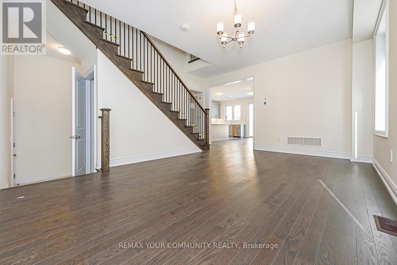 83 Bearberry Road, Springwater, Ontario  L9X 2C9 - Photo 4 - S13756898