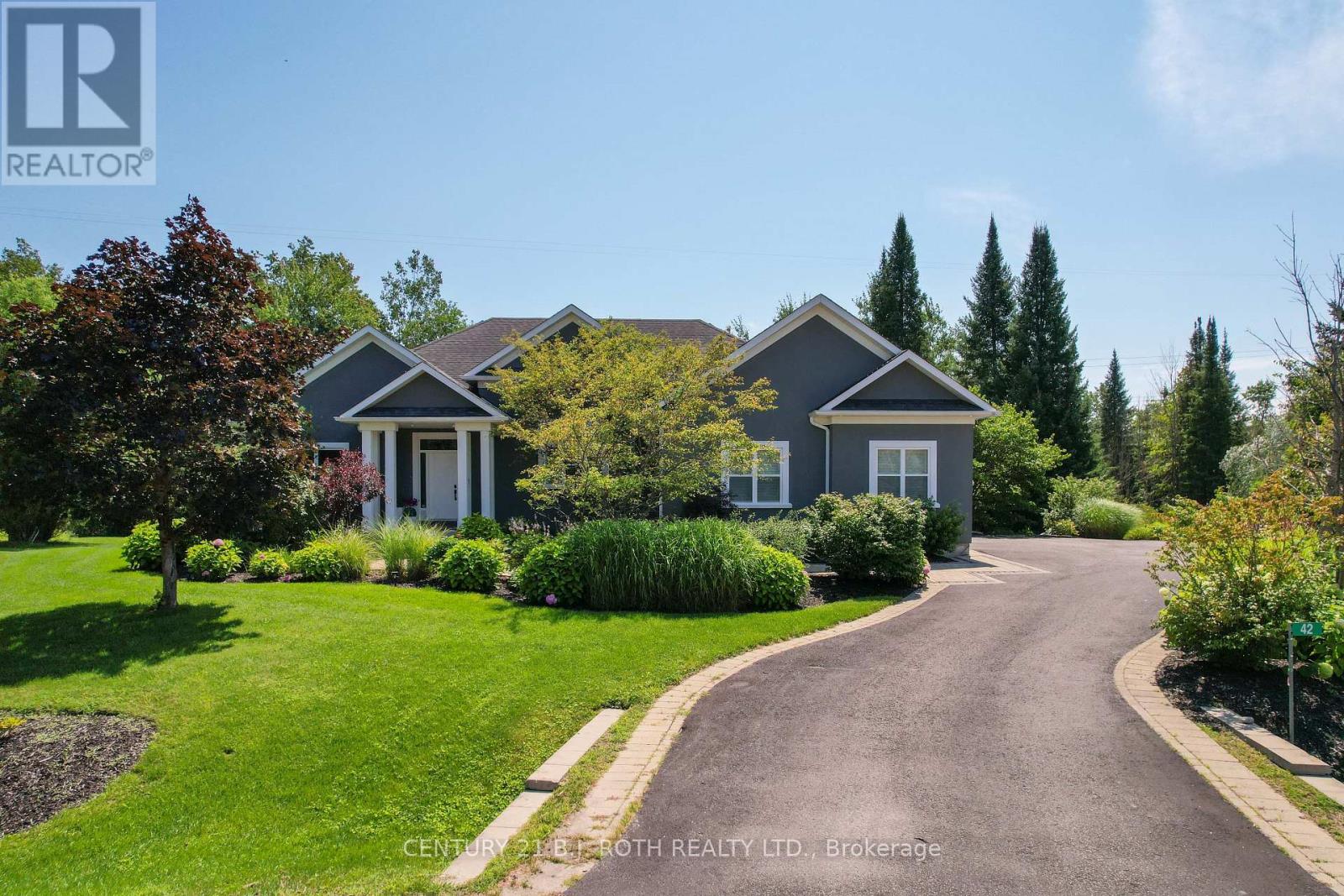 42 LILAC LANE, Springwater, Ontario