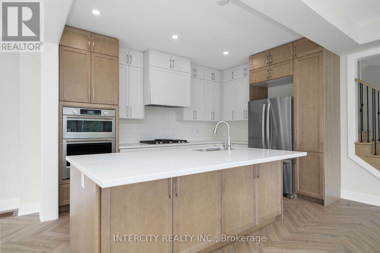 20-104 - 13969 Chickadee Lane, Caledon (Bolton West), Ontario  L7E 4N1 - Photo 10 - W13756766