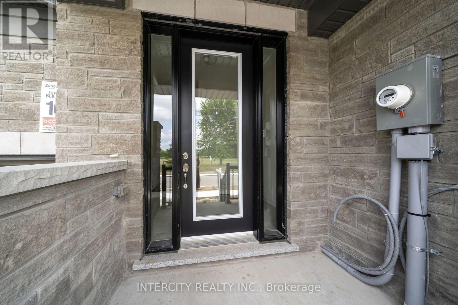 19-100 - 624 Glasgow Road, Caledon, Ontario  L7E 4N1 - Photo 2 - W13756786