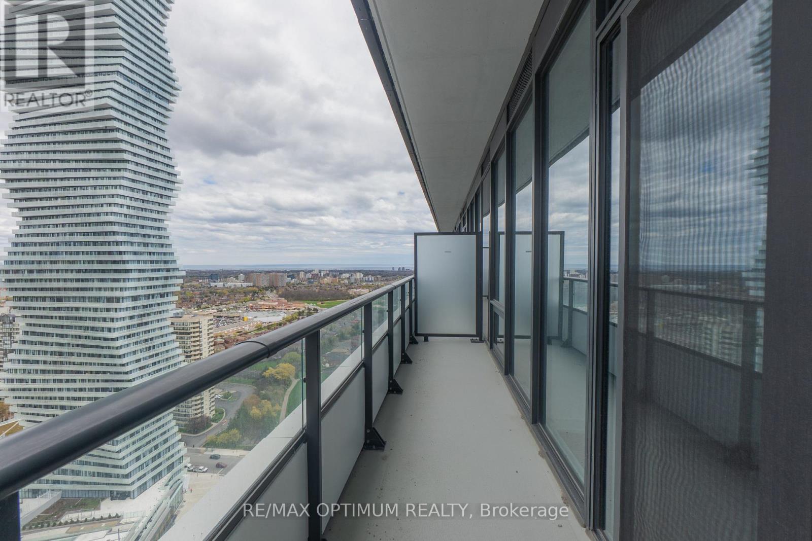 6201 - 448 Burnhampthrope Road, Mississauga, Ontario  L5B 0R4 - Photo 13 - W13756798