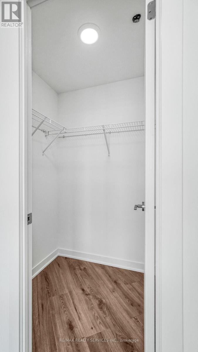 624 - 405 Dundas Street W, Oakville, Ontario  L6M 4P9 - Photo 17 - W13756802