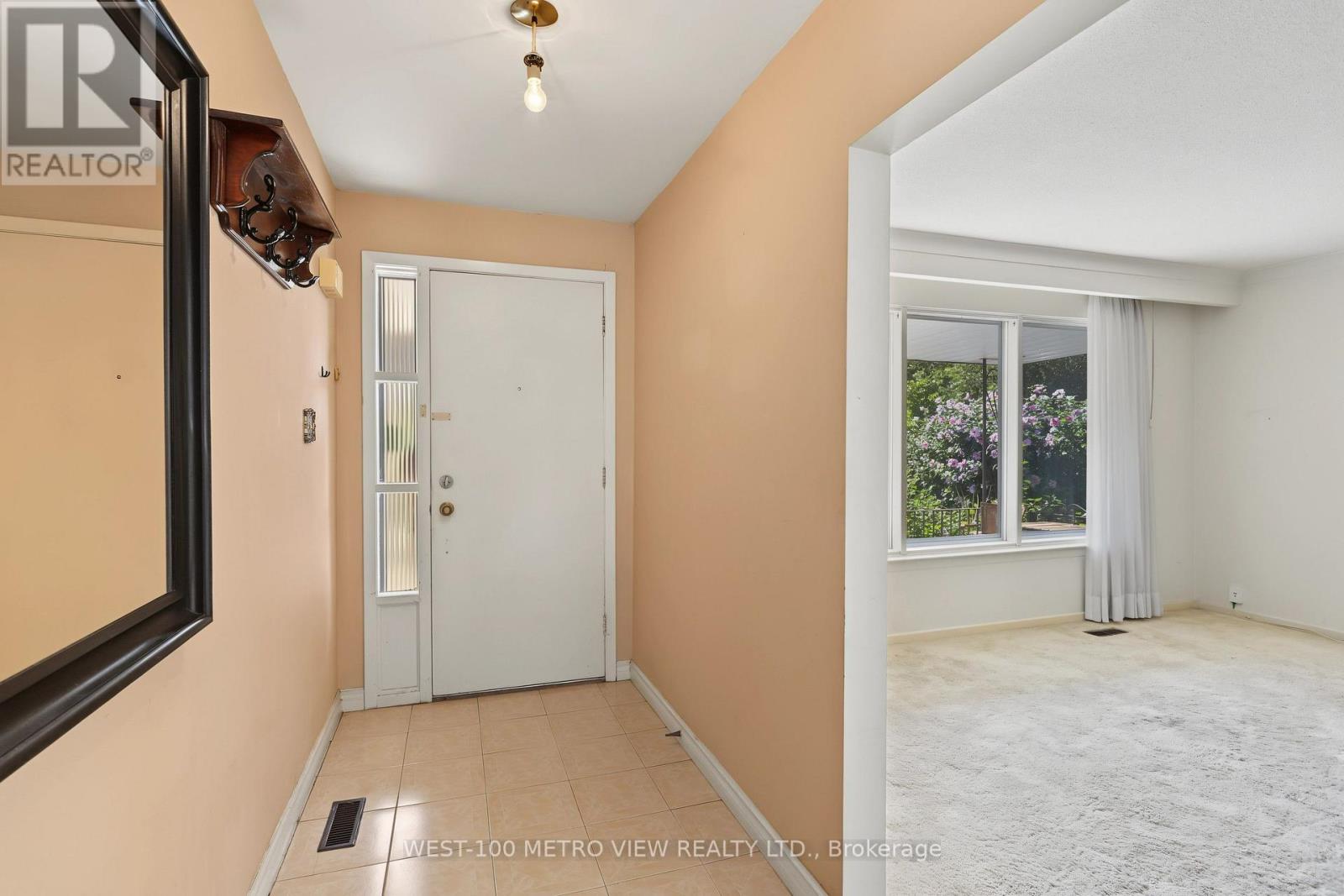 2163 Asta Drive, Mississauga, Ontario  L5A 2T6 - Photo 14 - W13756828