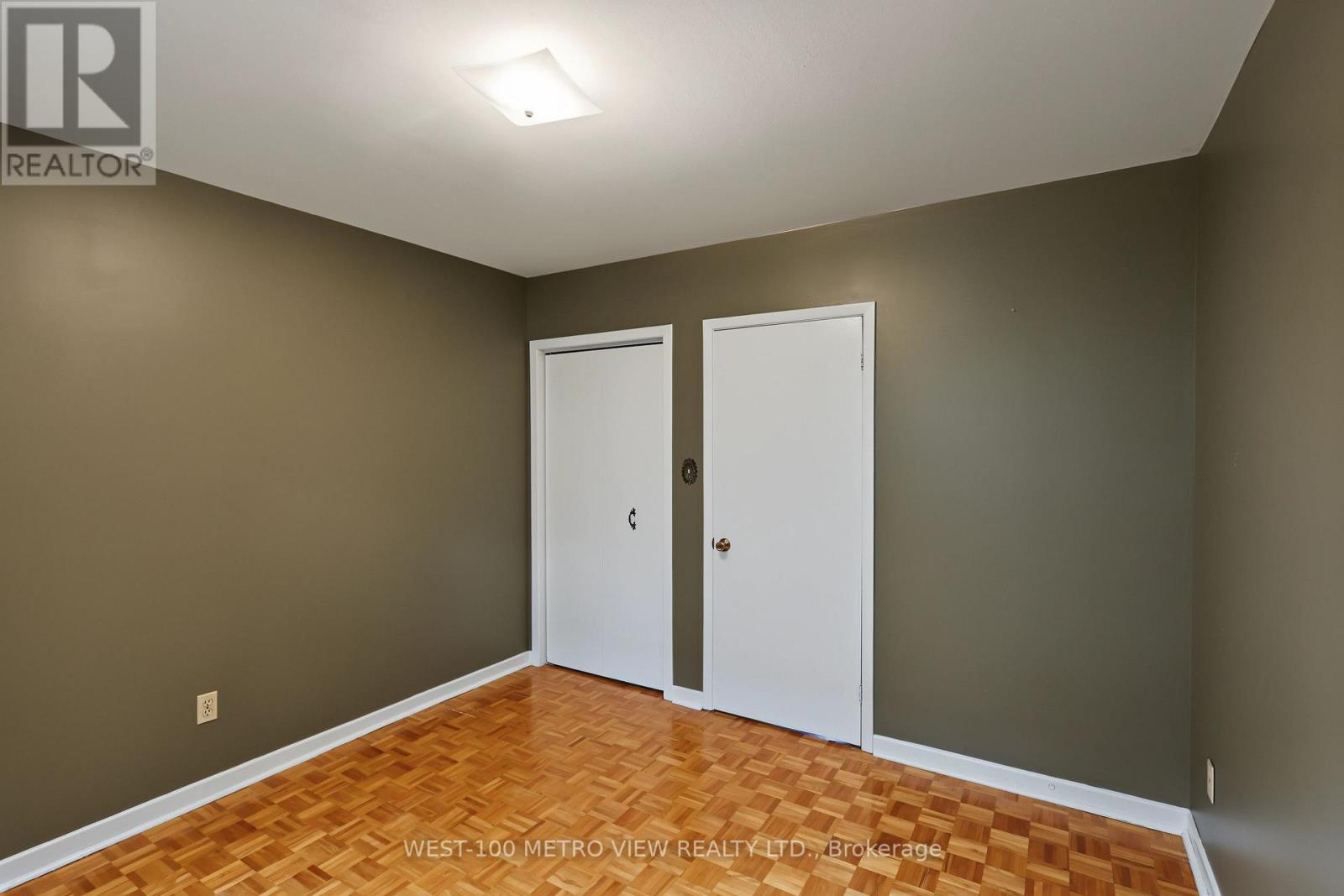 2163 Asta Drive, Mississauga, Ontario  L5A 2T6 - Photo 27 - W13756828