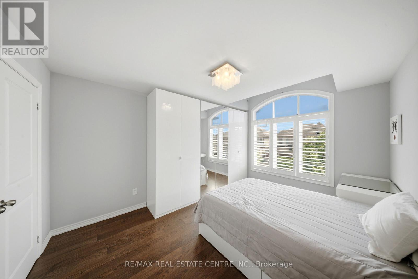 567 Bridgeview Road, Oakville, Ontario  L6M 0P2 - Photo 33 - W13756846