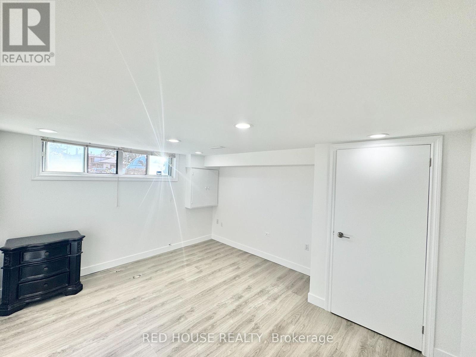 Basement - 144 Laura Road, Toronto, Ontario  M3N 2A2 - Photo 5 - W13756884