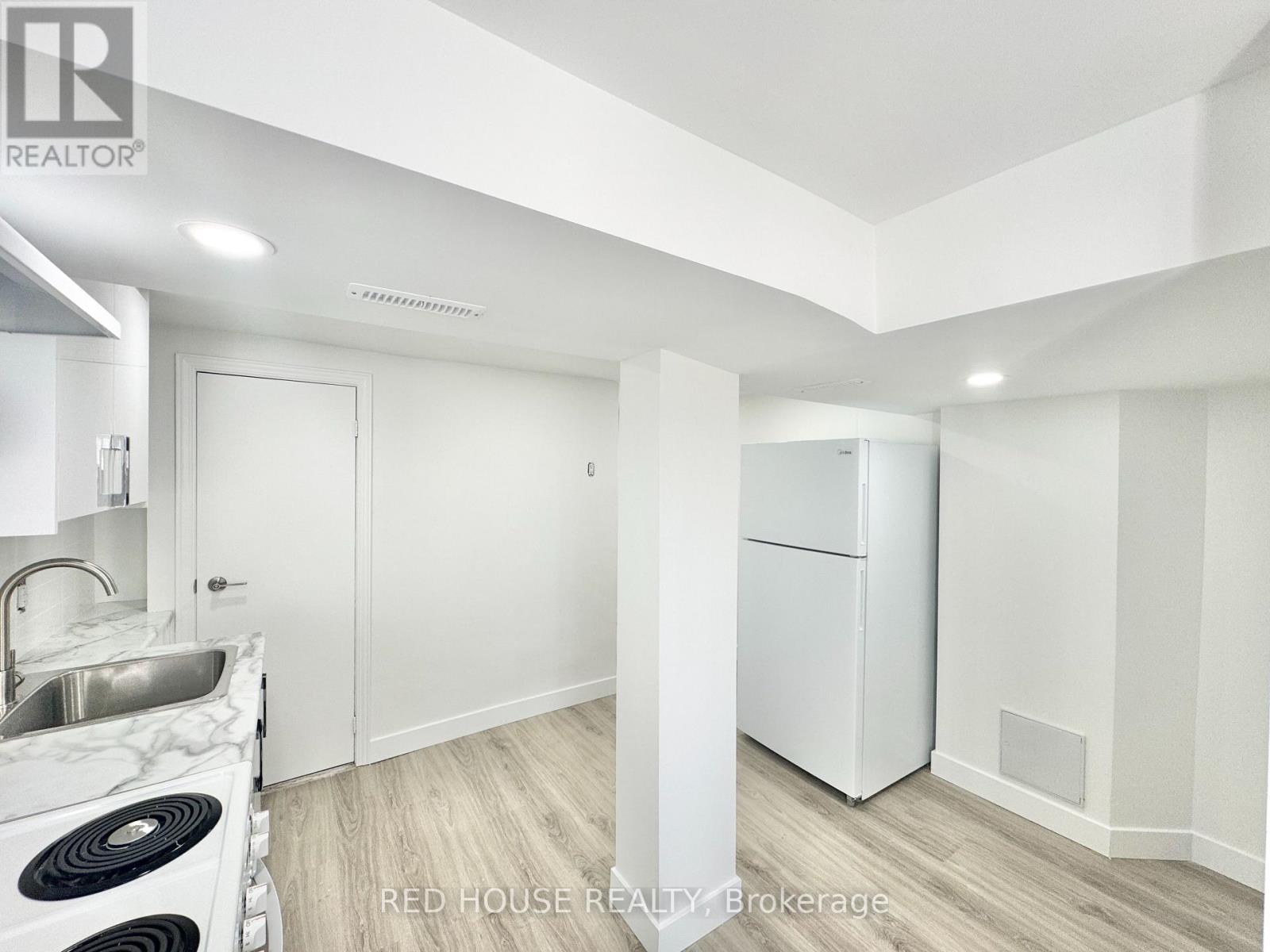Basement - 144 Laura Road, Toronto, Ontario  M3N 2A2 - Photo 8 - W13756884