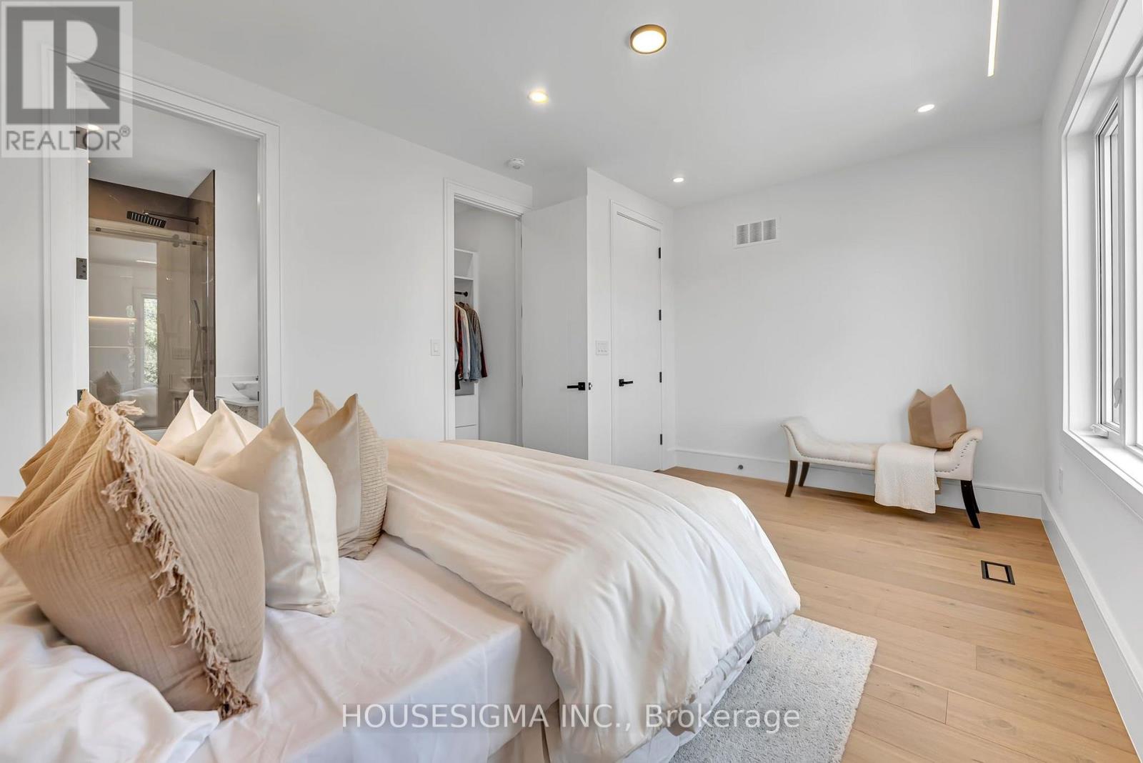357 Glen Park Avenue, Toronto, Ontario  M6B 2E6 - Photo 33 - W13756906