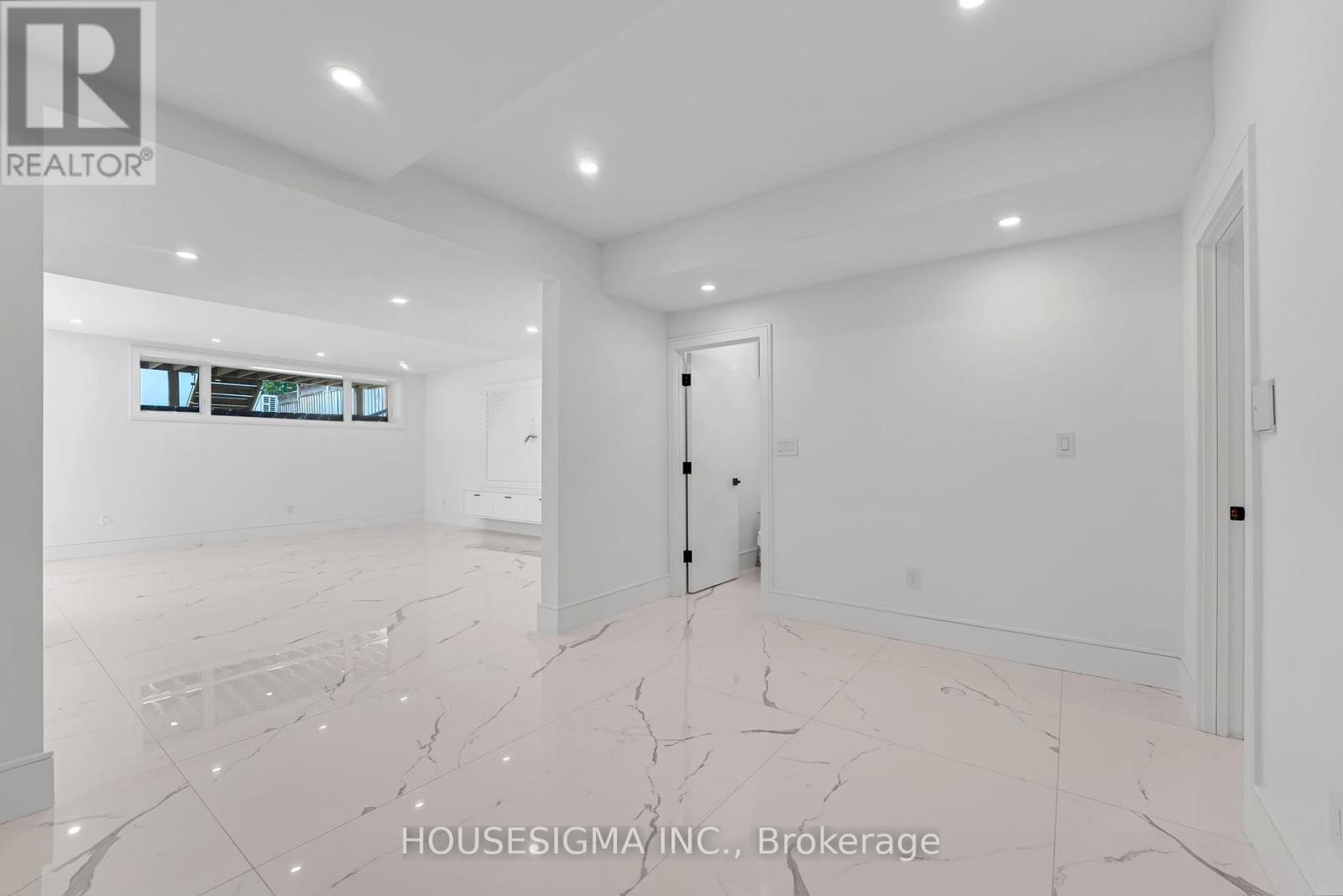 357 Glen Park Avenue, Toronto, Ontario  M6B 2E6 - Photo 36 - W13756906