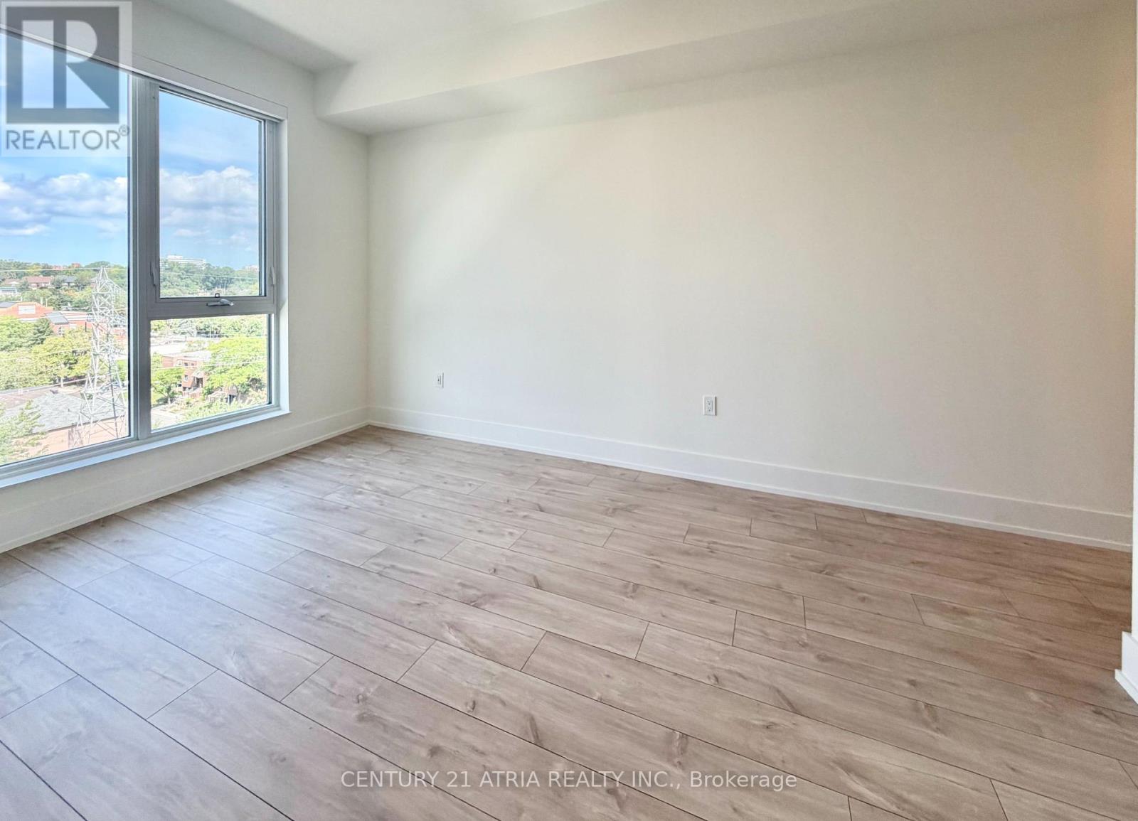 820 - 858 Dupont Street, Toronto (Dovercourt-Wallace Emerson-Junction), Ontario  M6G 0C1 - Photo 13 - W13756942