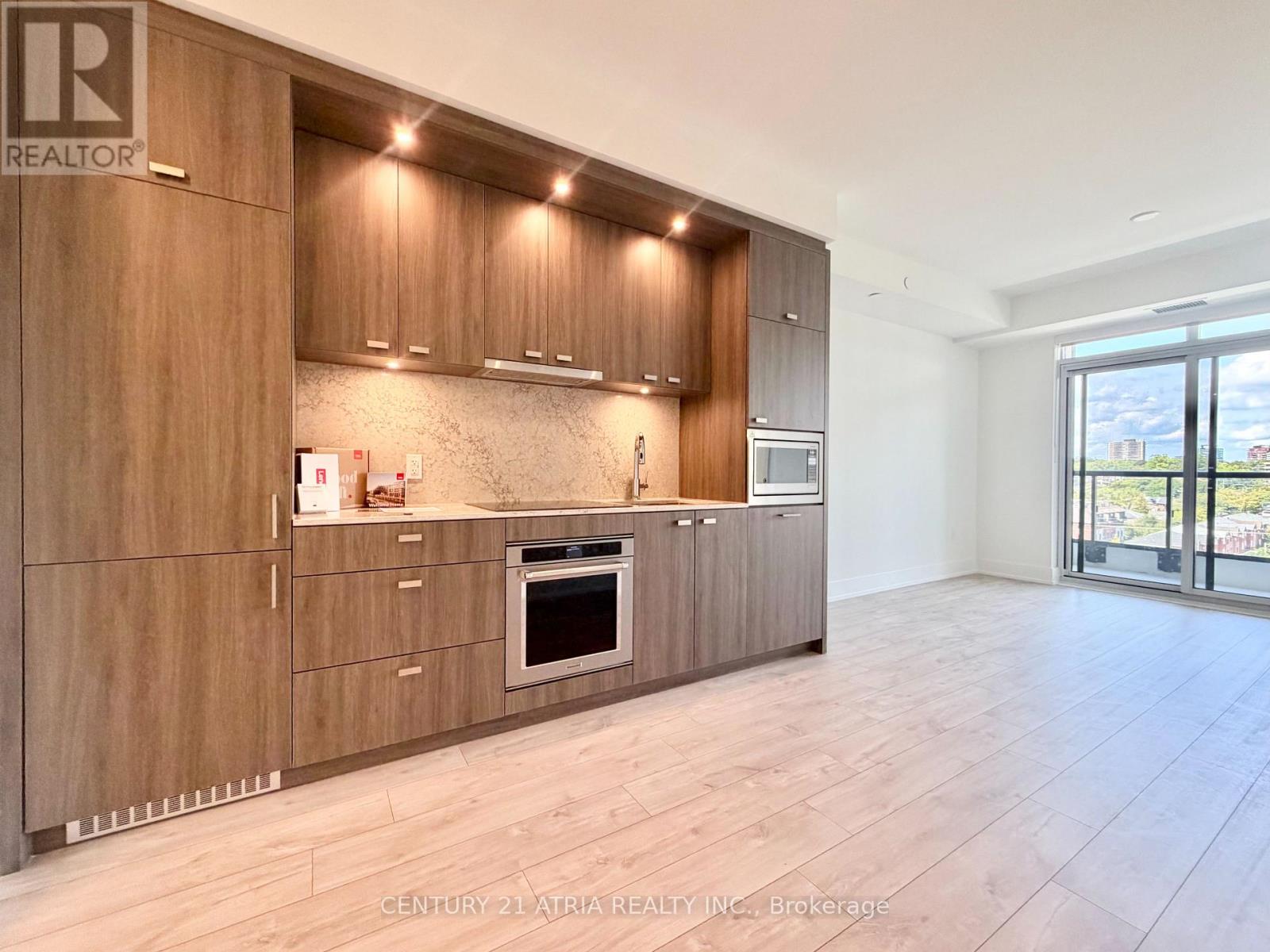 820 - 858 Dupont Street, Toronto (Dovercourt-Wallace Emerson-Junction), Ontario  M6G 0C1 - Photo 19 - W13756942