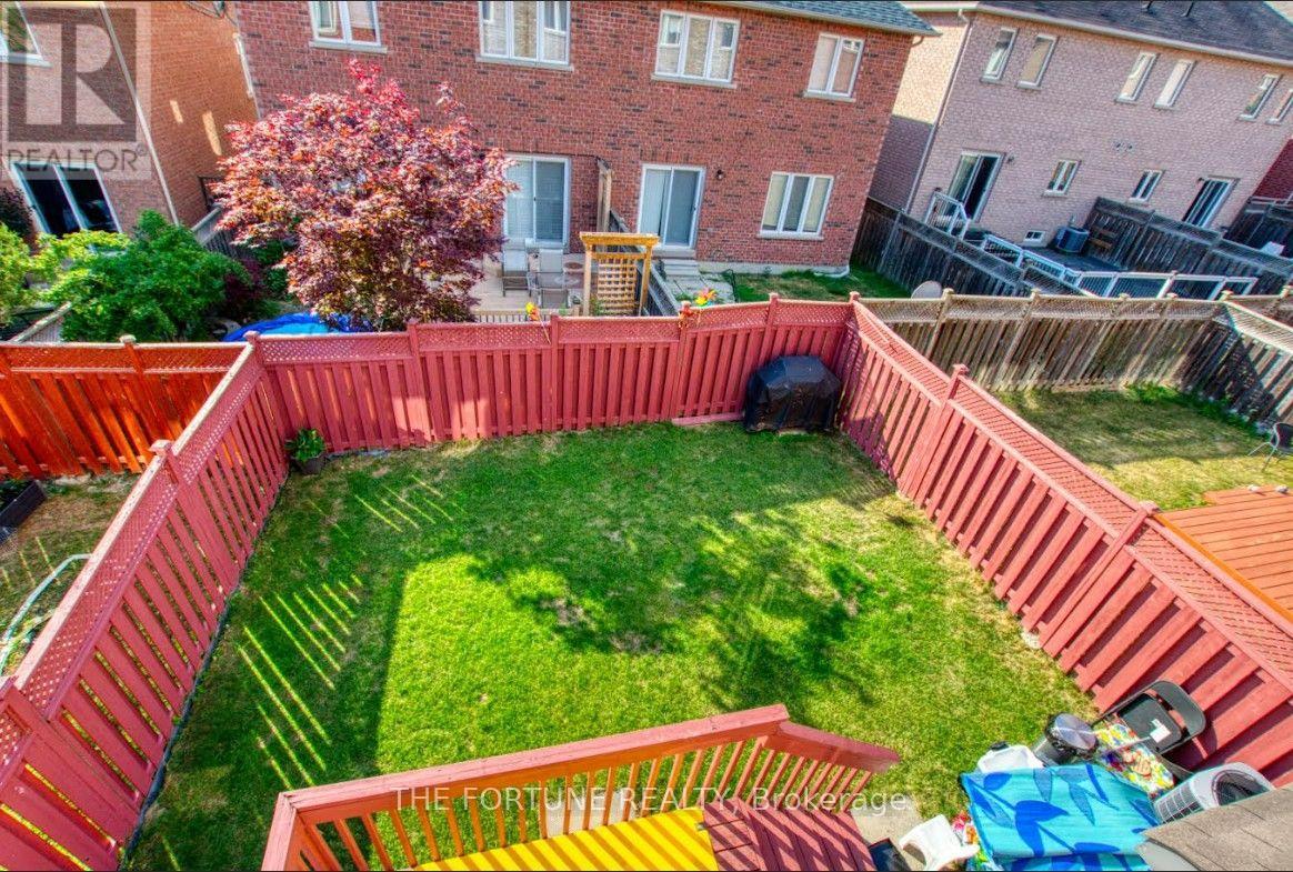 18 Saint Eugene Street, Brampton, Ontario  L6Y 0K9 - Photo 19 - W13756990