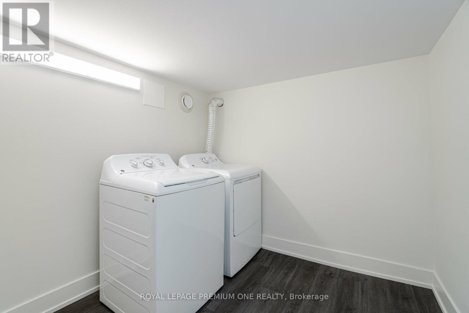 49 Gulfstream Road E, Toronto, Ontario  M9M 1S4 - Photo 24 - W13757022