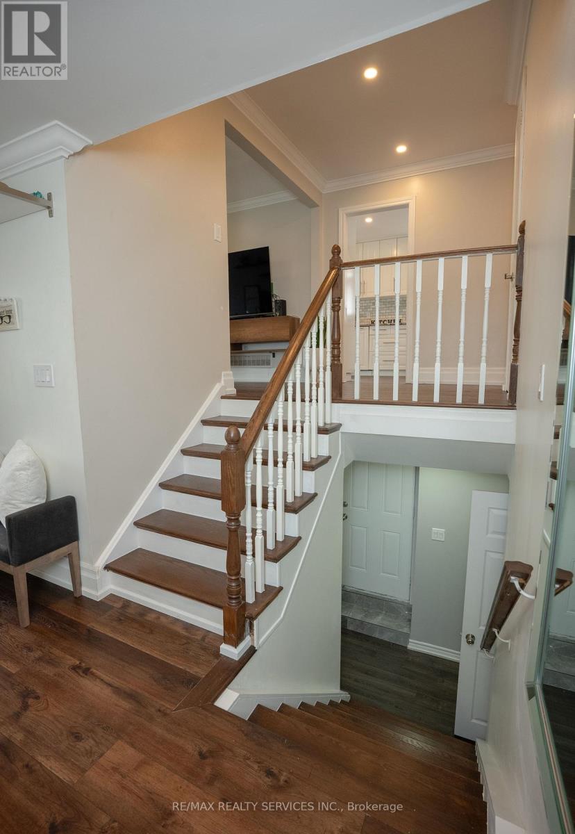 3469 Caplan Crescent, Burlington, Ontario  L7N 2P9 - Photo 27 - W13757052