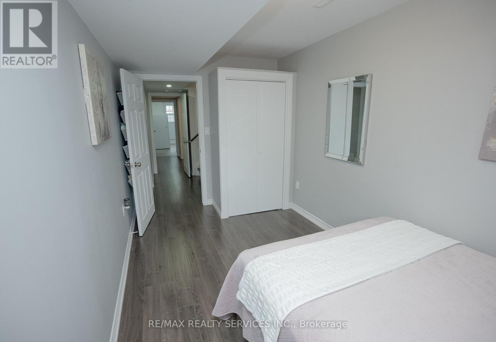 3469 Caplan Crescent, Burlington, Ontario  L7N 2P9 - Photo 30 - W13757052