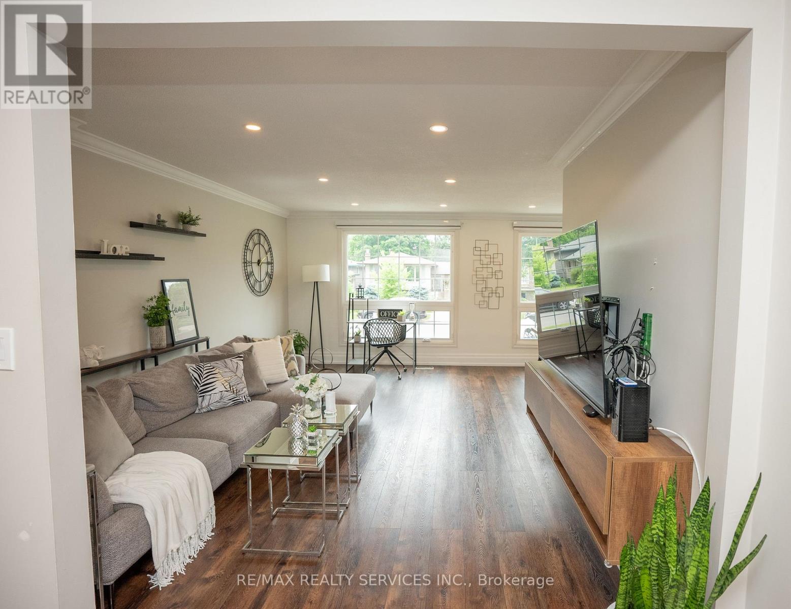 3469 Caplan Crescent, Burlington, Ontario  L7N 2P9 - Photo 4 - W13757052