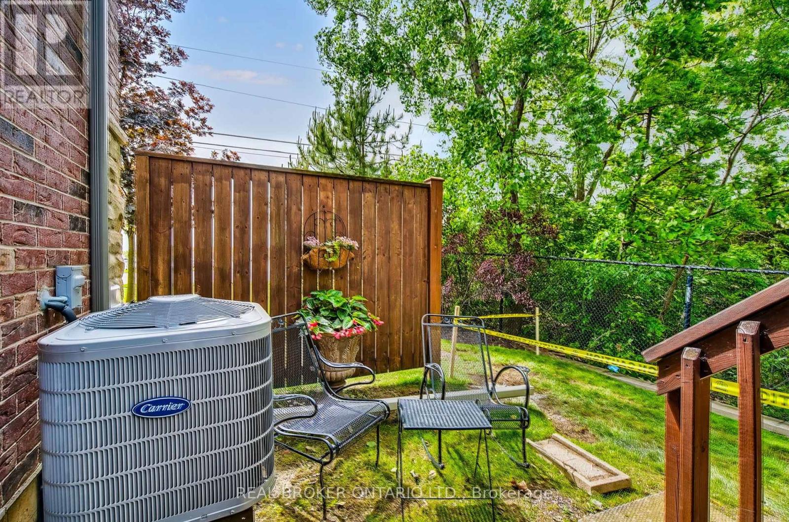 5 Liddycoat Lane, Hamilton, Ontario  L9G 0A7 - Photo 24 - X13756932