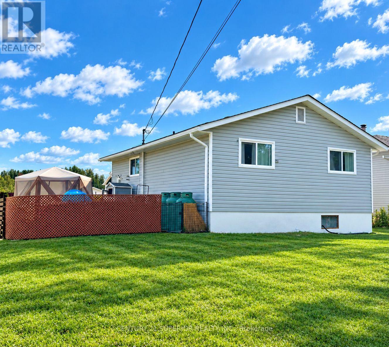 114 Northwood Drive, Greenstone, Ontario  P0T 2H0 - Photo 33 - X13677472