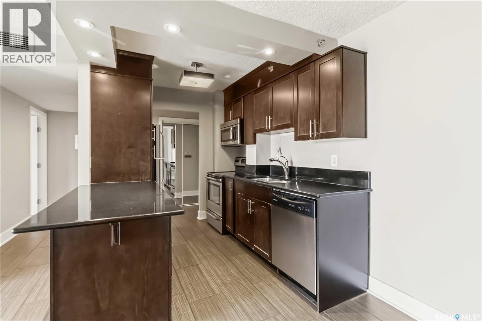 1601 320 5th Avenue N, Saskatoon, Saskatchewan  S7K 2P5 - Photo 16 - SK047802