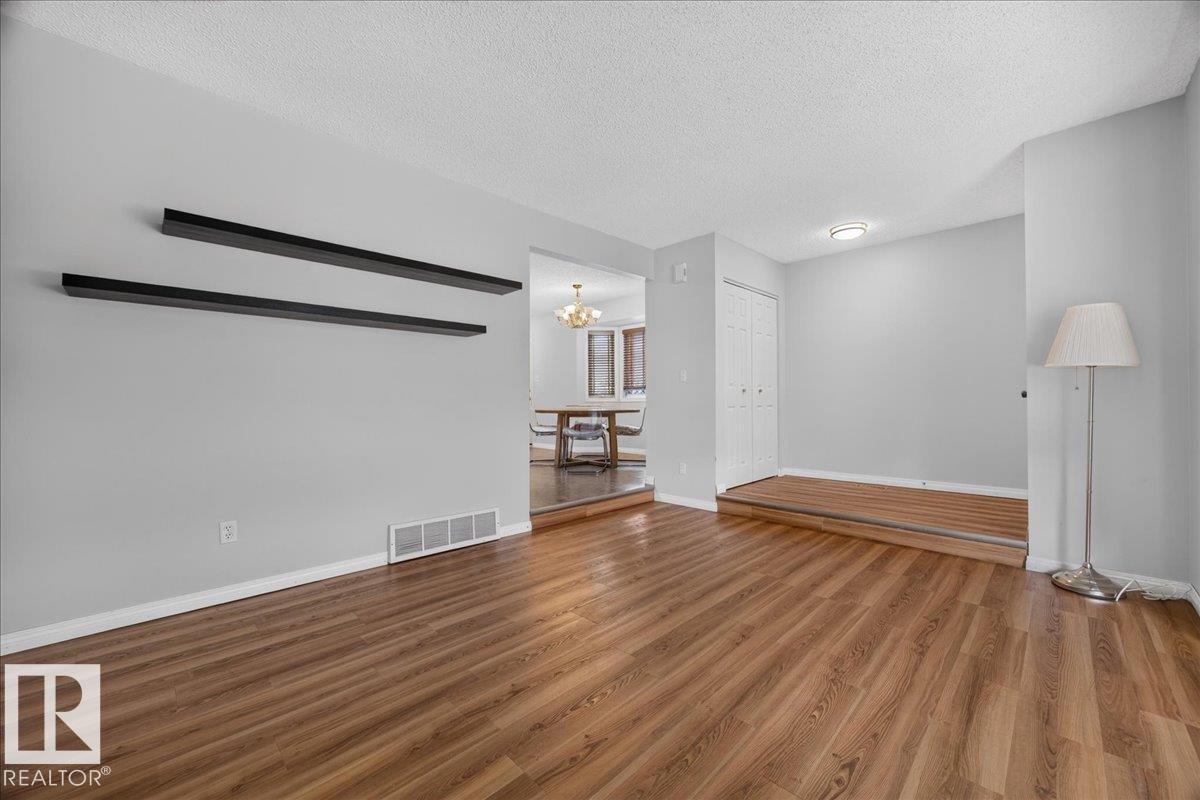 4110 35 St NW, Edmonton, Alberta  T6L 5S3 - Photo 12 - E4507581